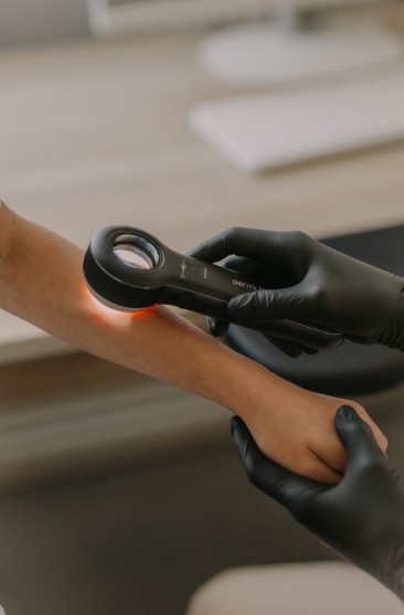 Klātienes konsultācijas